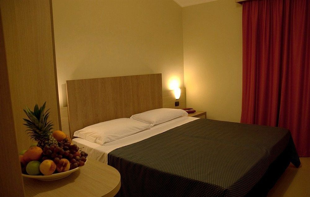 Heraclea Hotel Residence Policoro Extérieur photo